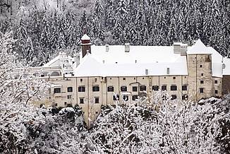 Winterliches Gartenschloss Herberstein (c) Harry Schiffer