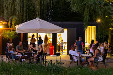 Café beim Vollmondfest in der Tierwelt Herberstein.