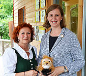 LR Eibinger-Miedl mit Tierwelt GF Wolkner-Steinberger